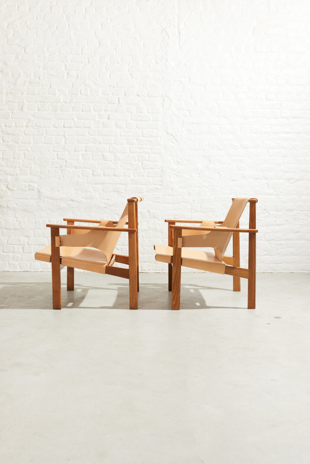 Pair of "Triennale" armchairs by Carl Axel Acking