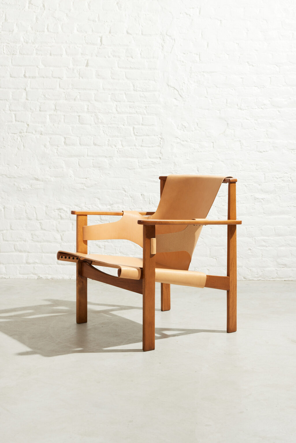 Pair of "Triennale" armchairs by Carl Axel Acking