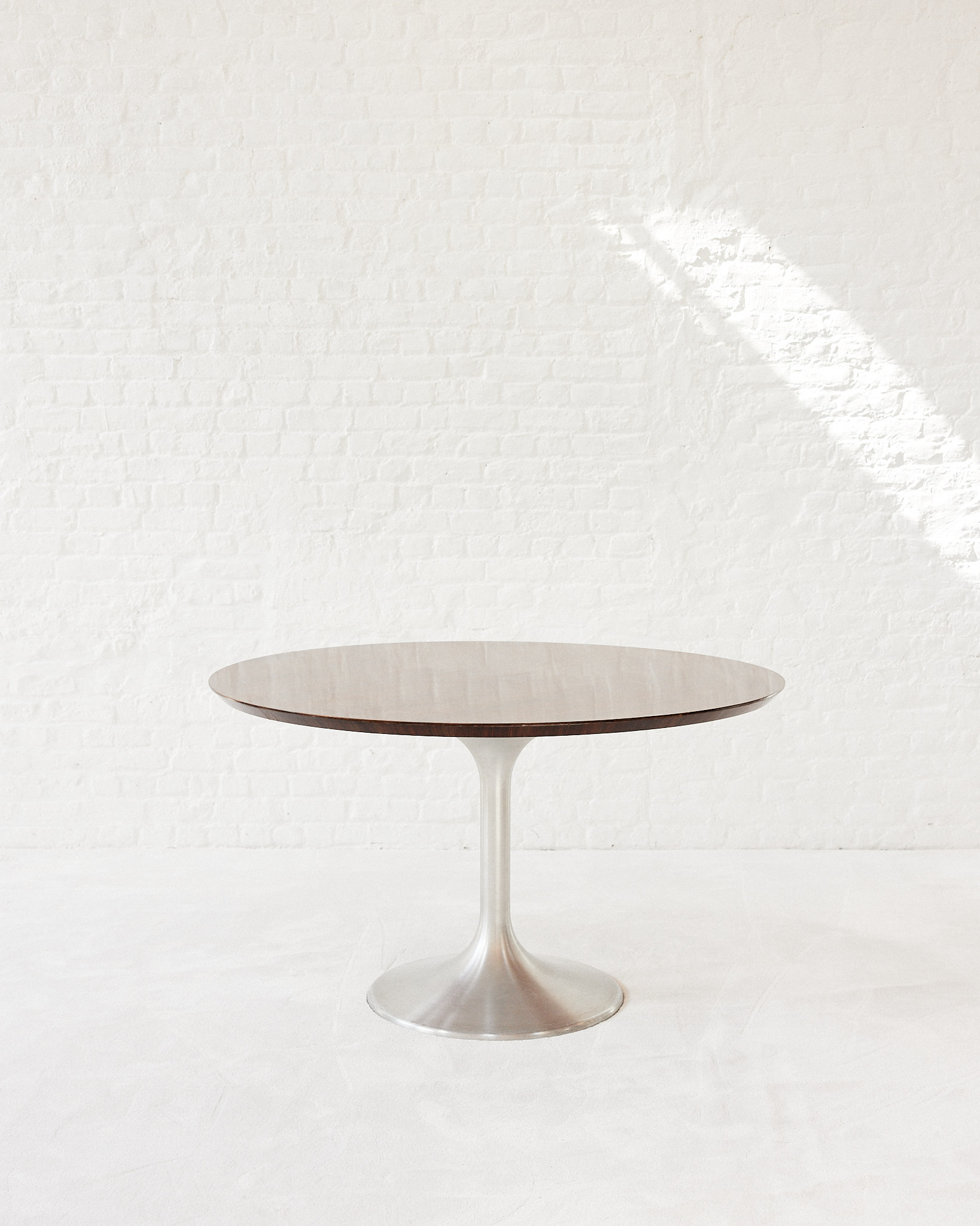 "Agarico" Round Table by Beppe vida