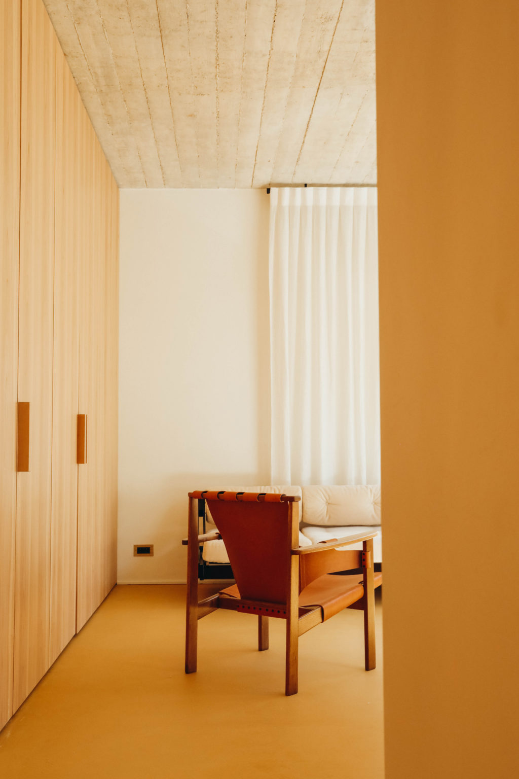 Americaine II architectural project by Leonet Hoang